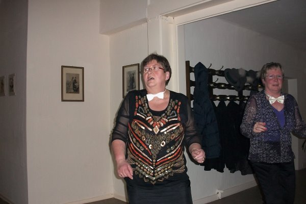 Ball2010_08