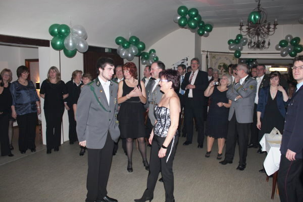 Ball_2012_006