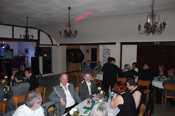 Ball_2014_05