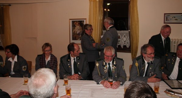 JHV_2013__04