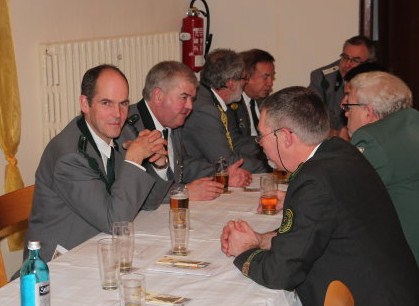 JHV_2013__08